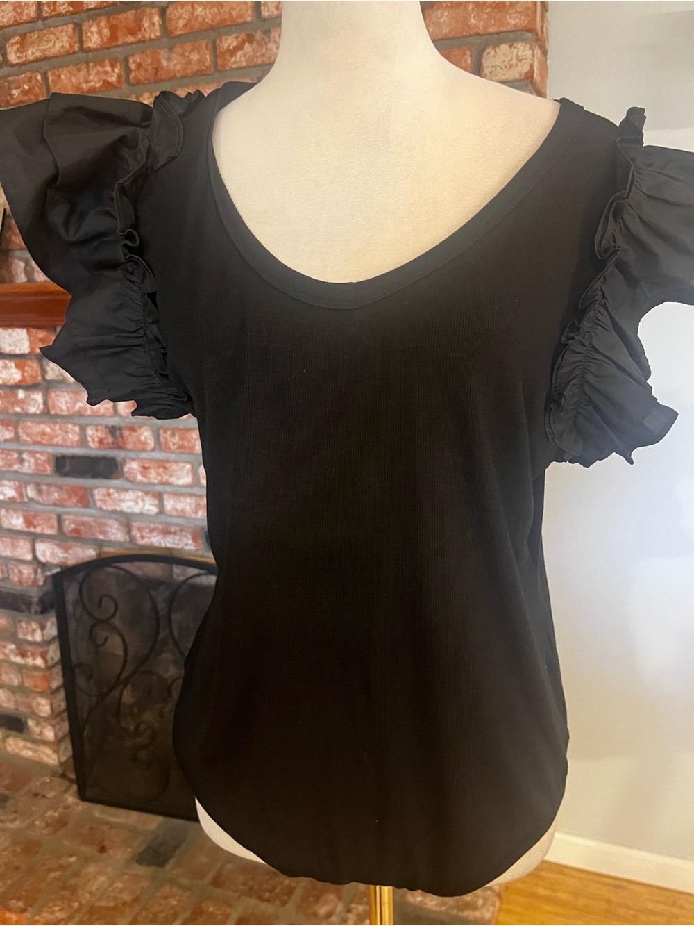 ODDY Black Short Sleeve Top with Ruffle Sleeves